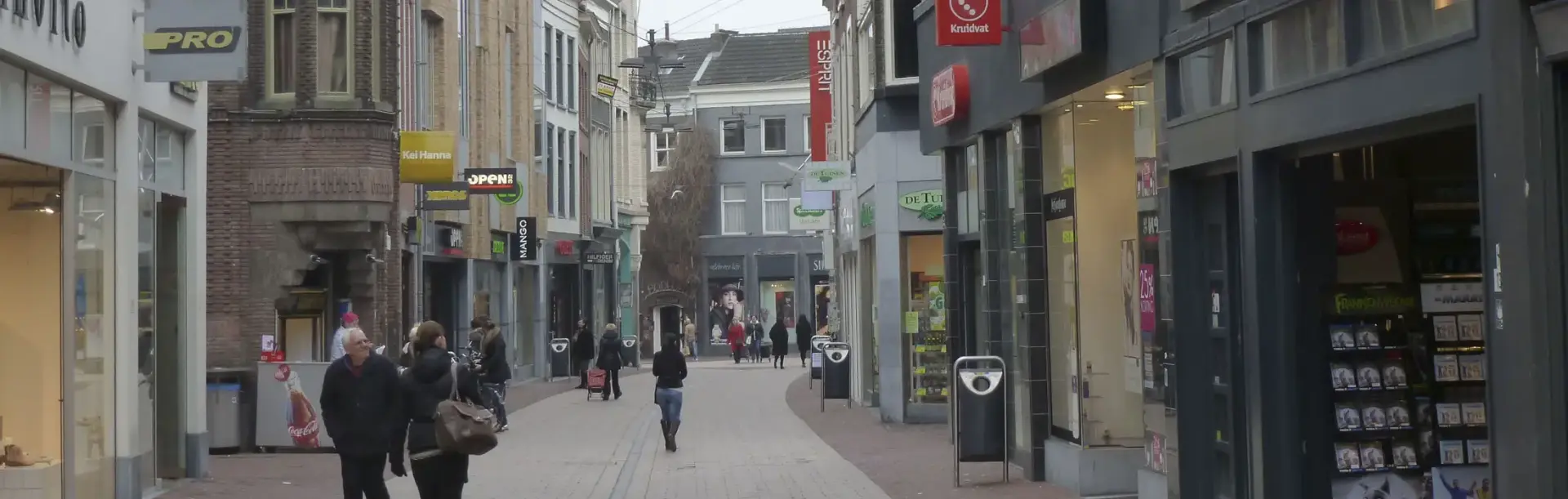 straat met mensen